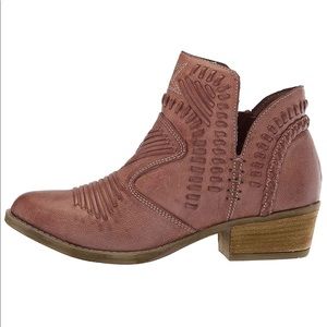 Not Rated Nosara Rose Ankle Boots